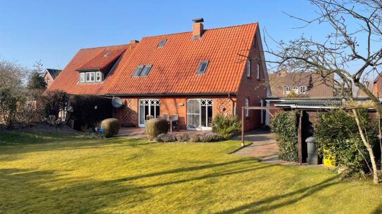 Ihr neues Zuhause: 
Charmantes Einfamilienhaus mit Garten