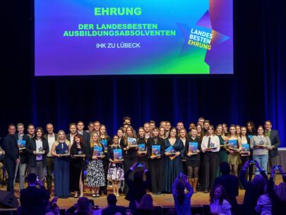 98 Landesbeste ausgezeichnet: Schleswig-Holsteins Top-Azubis starten durch