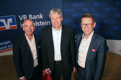 VR Bank in Holstein bleibt Stabilitätsanker in der Region