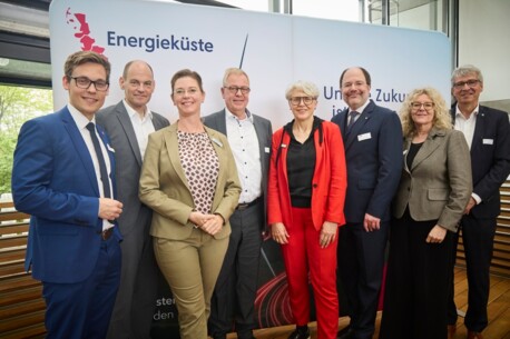 Zukunftsausichten der Verkehrsinfrastruktur an der „Energieküste“ Schleswig- Holsteins