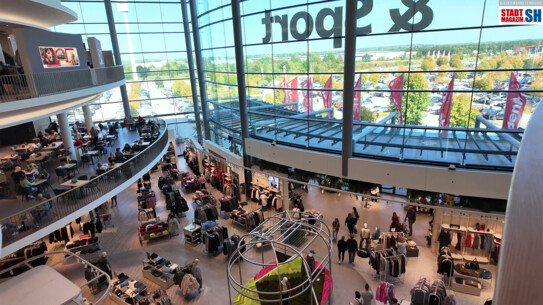 Volles Haus beim Verkaufsoffenen Sonntag bei dodenhof