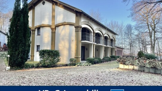 Mitten im Wald und direkt am See - Ferienimmobilie. Machen Sie Ihr Projekt. Ferienwohnungen.