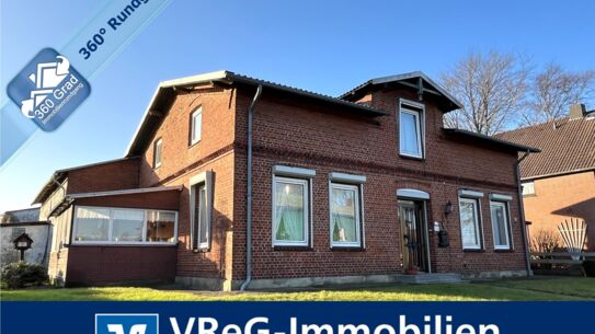 Einfamilienhaus mit ehemaligen Stallungen und Hallenflächen - Sanierungsbedarf vorhanden