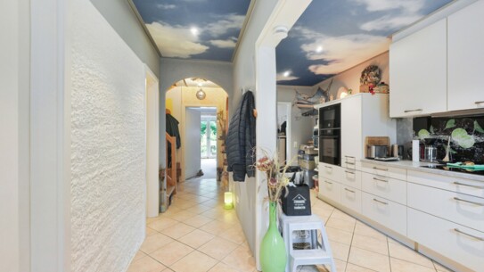 Familienfreundliches Reihenmittelhaus mit Carport – attraktive Lage in Bargteheide