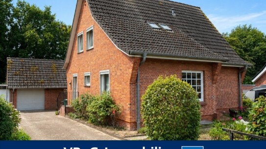 Attraktive Lage trifft Potenzial – Einfamilienhaus mit Garage in Kellinghusen