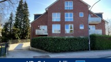 Top-Anlagemöglichkeit in HH-Eidelstedt
Mehrfamilienhaus mit 16 Wohneinheiten und Tiefgarage