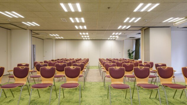 Kinobestuhlung im modernisierten Business Center