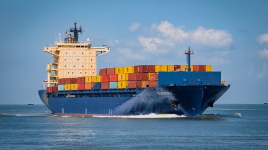 Konjunkturumfrage: Leichte Zuversicht in der maritimen Branche