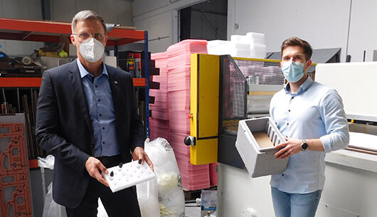 NOVAPOR aus Kaltenkirchen produziert Verpackungen für Corona-Impfstoffe