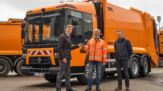 Renault Trucks übergibt D Access an die Stadt Lübeck