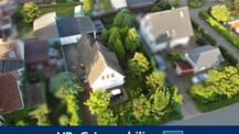 Ruhig gelegenes Einfamilienhaus mit zwei Garagen in Barmstedt zu verkaufen