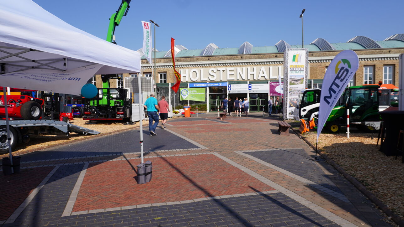 Die NordBau 24 in den Holstenhallen Neumünster ist gestartet