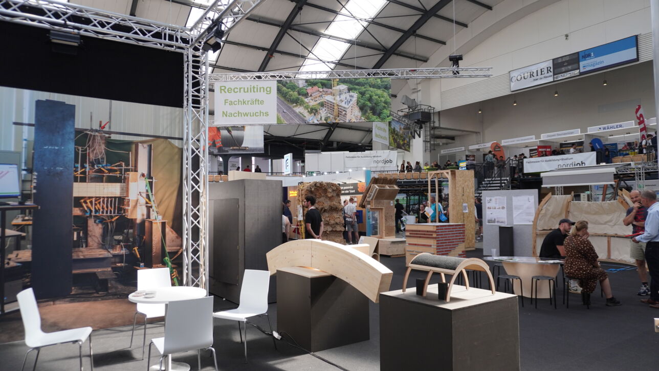 Die NordBau 24 in den Holstenhallen Neumünster ist gestartet