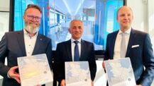 Land und Alstom unterzeichnen Vertrag für neue Elektrotriebzüge für Schleswig-Holstein