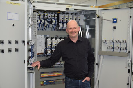 Michael Grenz: Der Jugend Alternativen zum Studium anbieten